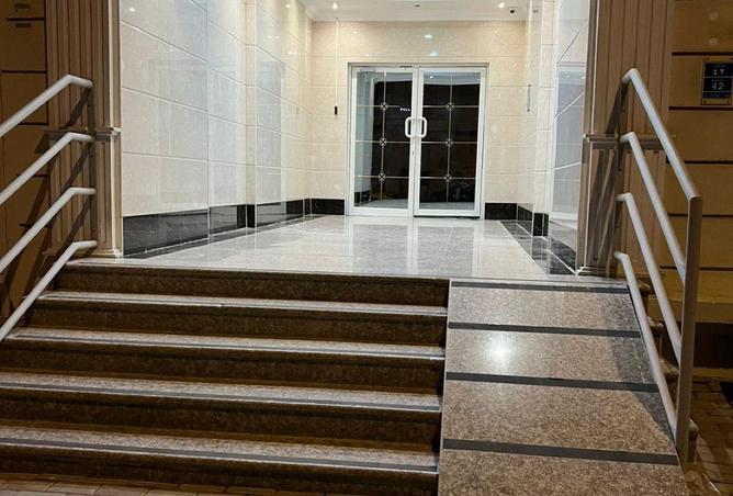 1013725 - Property Image 2