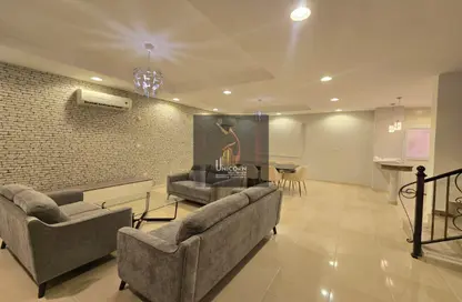 مجمع سكني - 4 غرف نوم - 4 حمامات للايجار في فلل عين خالد - عين خالد - الدوحة