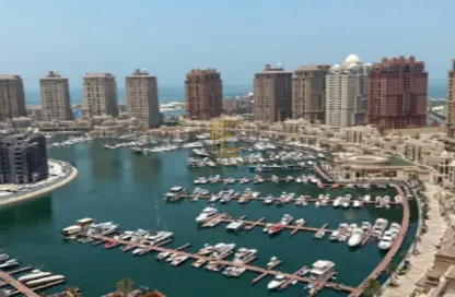 Apartment - 1 Bedroom - 2 Bathrooms for sale in Porto Arabia - The Pearl Island - Doha