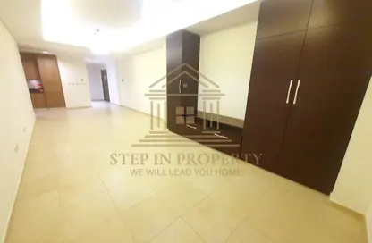Apartment - Studio - 1 Bathroom for rent in Viva East - Viva Bahriyah - The Pearl Island - Doha