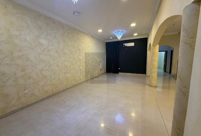 61167652 - Property Image 3