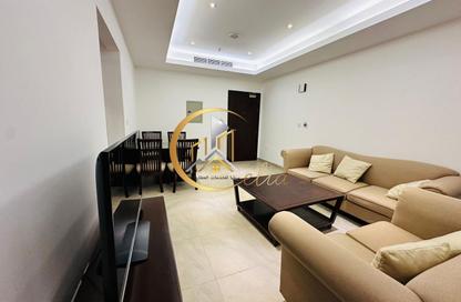 Apartment - 2 Bedrooms - 2 Bathrooms for rent in Hakeem Bin Hazam Street - Mughalina - Doha
