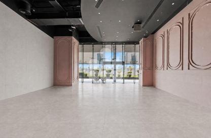 Retail - Studio - 2 Bathrooms for rent in Lusail Residence - Marina District - Lusail