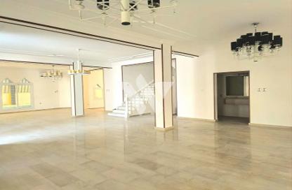 Compound - 5 - 6 for rent in Al Dafna - Doha