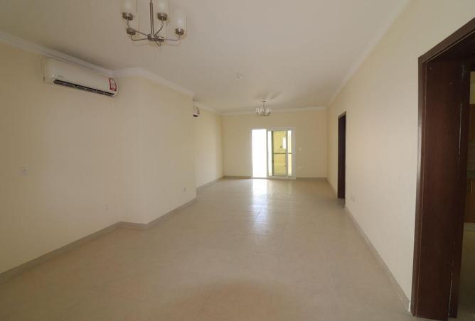 52273378 - Property Image 2