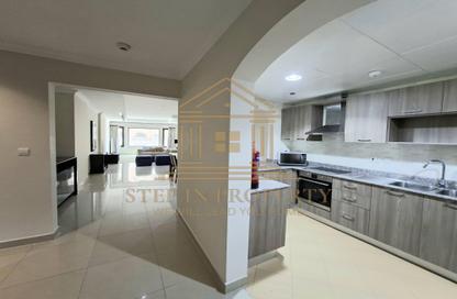 Apartment - 1 Bedroom - 2 Bathrooms for rent in East Porto Drive - Porto Arabia - The Pearl Island - Doha