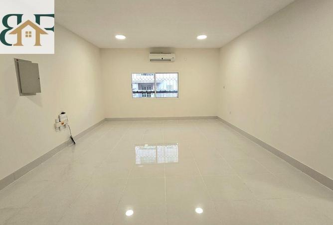 60782230 - Property Main Image