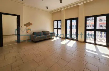 Apartment - 1 Bedroom - 2 Bathrooms for rent in Qanat Quartier - The Pearl Island - Doha