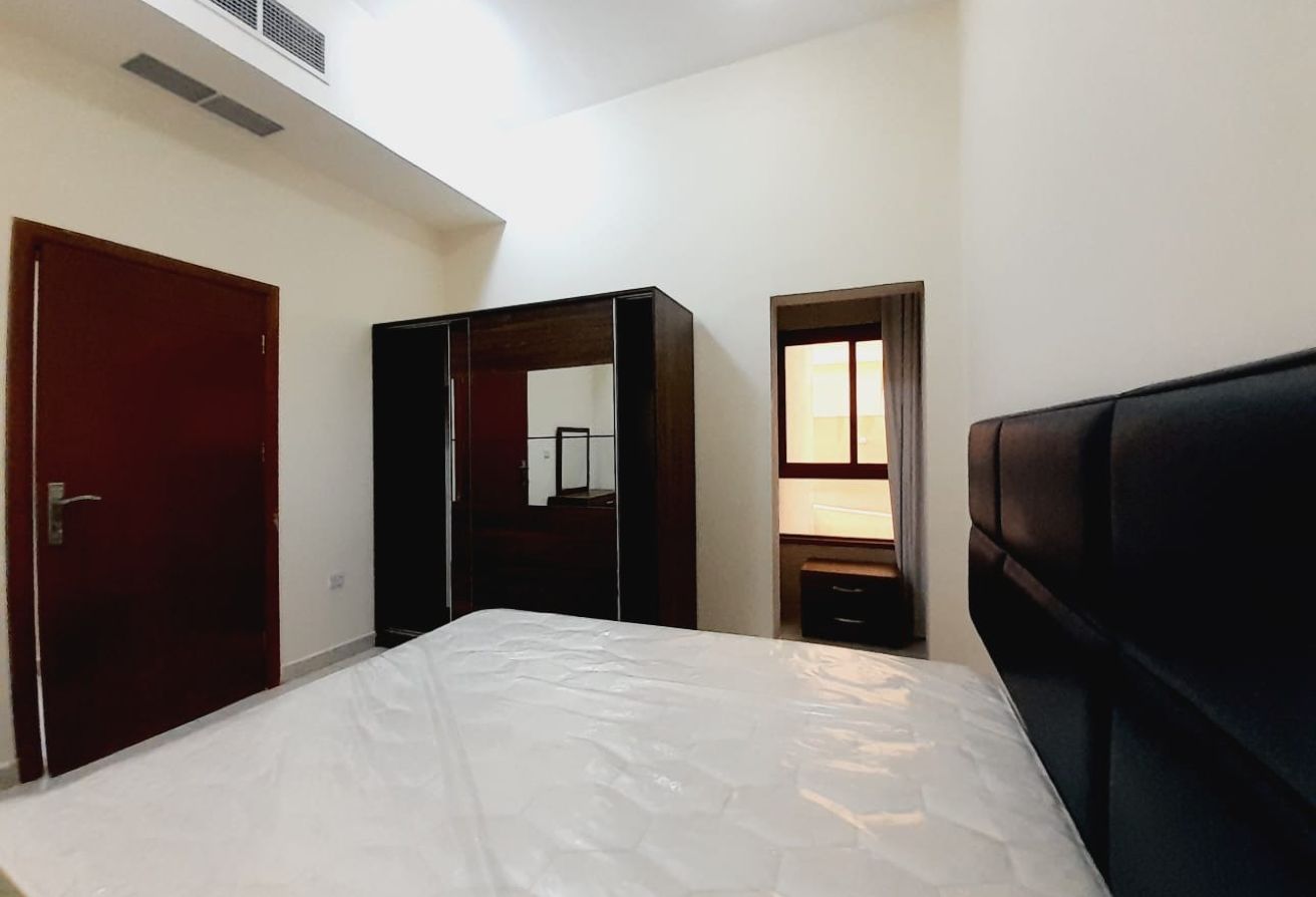 MODERN AND SPACIOUS 2 BHK FURNISHED | MUNTAZAH - apartment in Abu Umama Street