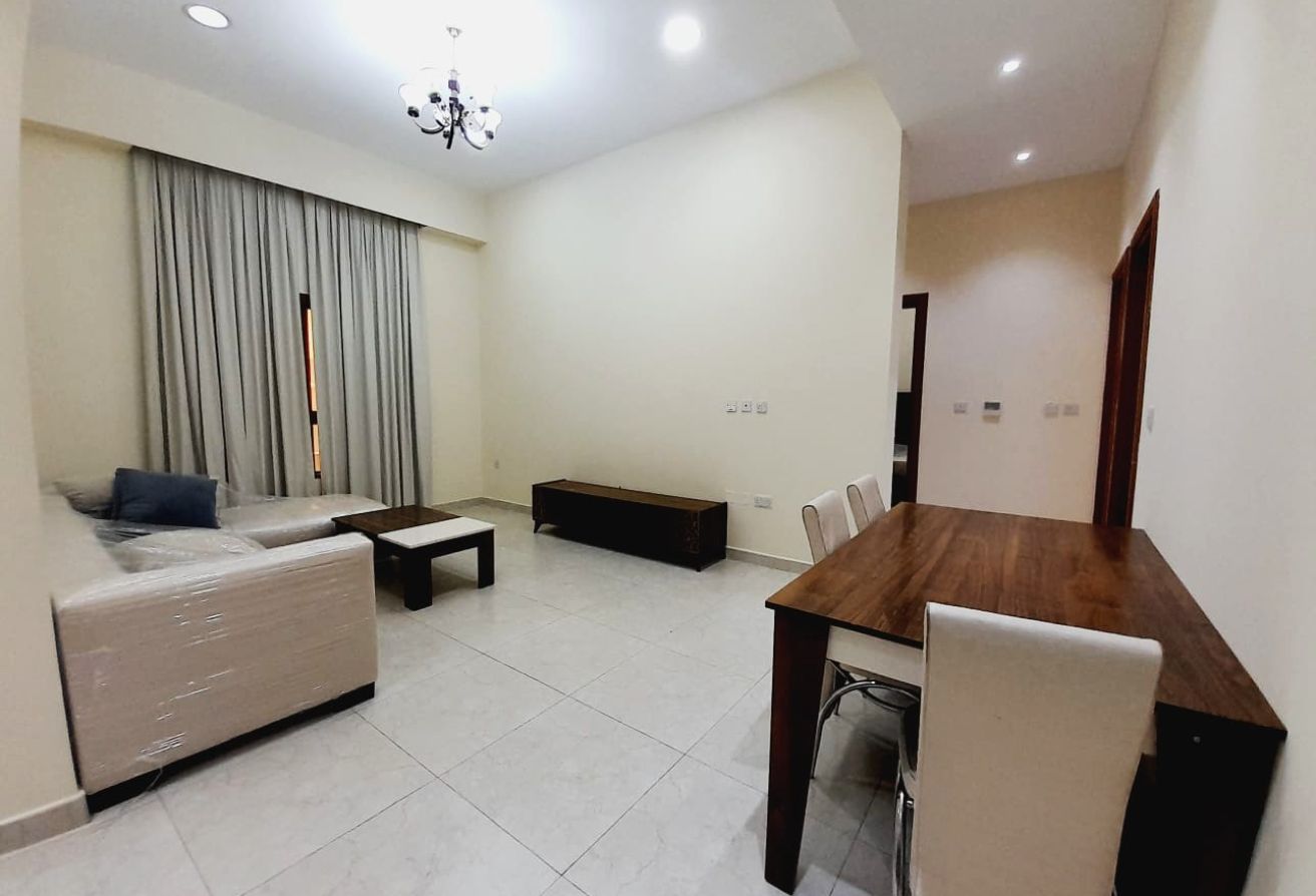 MODERN AND SPACIOUS 2 BHK FURNISHED | MUNTAZAH - apartment in Abu Umama Street