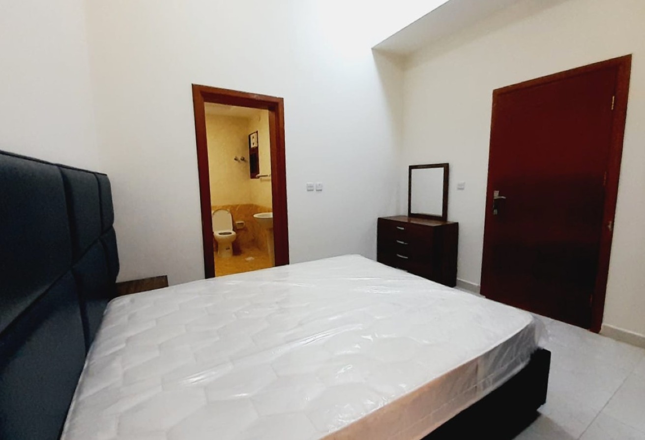 MODERN AND SPACIOUS 2 BHK FURNISHED | MUNTAZAH - apartment in Abu Umama Street