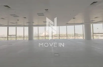 Office Space - 1 Bedroom - 2 Bathrooms for rent in Corniche Road - Corniche Road - Doha