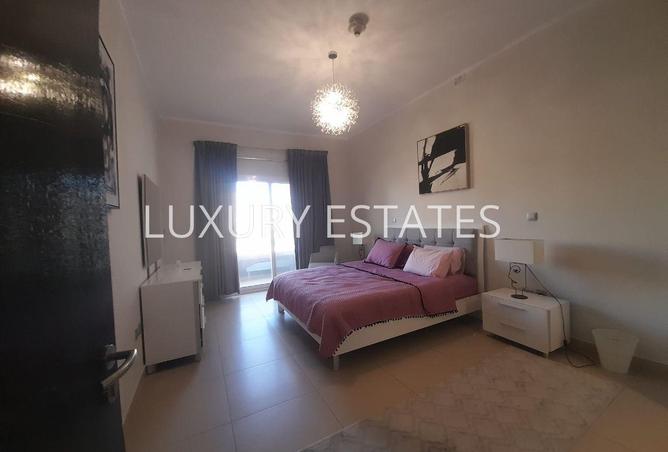 54929851 - Property Main Image