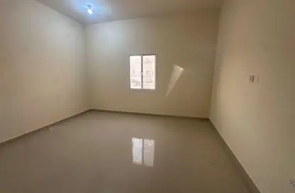 شقة - غرفة نوم - 1 حمام للايجار في الخريطيات - الخريطيات - الخريطيات - أم صلال محمد