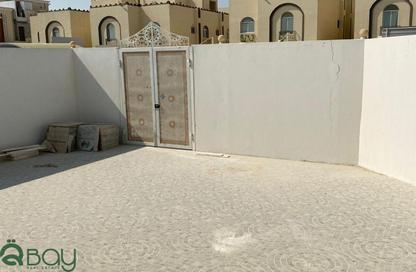 Villa - 7+ Bedrooms - 7+ Bathrooms for sale in Al Kheesa - Al Kheesa - Umm Salal Mohammed