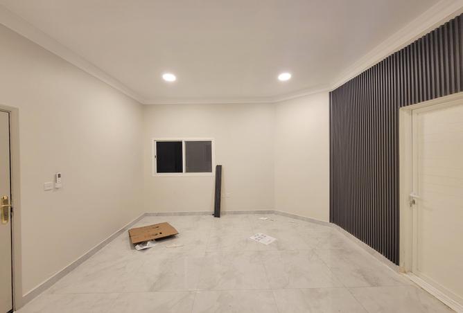 1004659 - Property Image 2