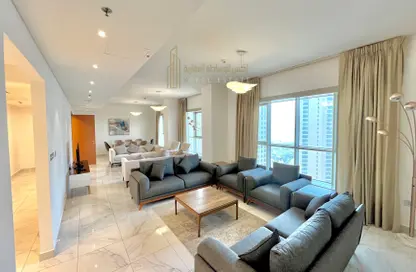 Apartment - 4 Bedrooms - 3 Bathrooms for rent in West Bay Tower - West Bay - West Bay - Doha