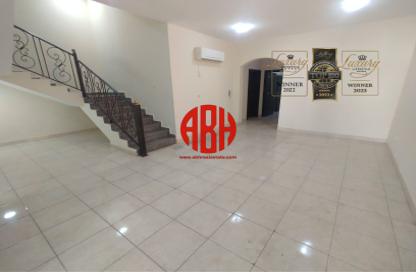 Villa - 5 Bedrooms - 7 Bathrooms for rent in Al Markhiya Street - Al Markhiya - Doha