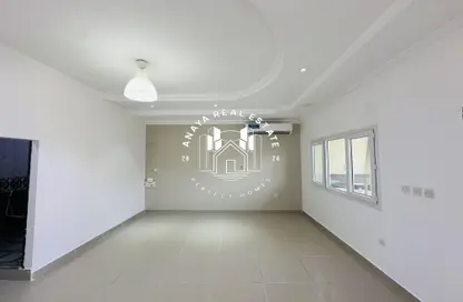 Villa - Studio - 1 Bathroom for rent in Bu Hamour Street - Abu Hamour - Doha