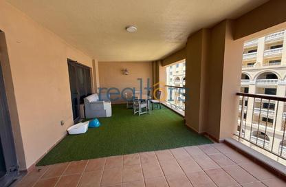 Apartment - 1 Bedroom - 2 Bathrooms for sale in Tower 24 - Porto Arabia - The Pearl Island - Doha
