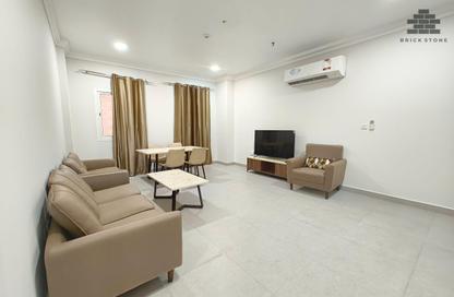 Apartment - 2 Bedrooms - 2 Bathrooms for rent in Muntazah 10 - Al Muntazah - Doha