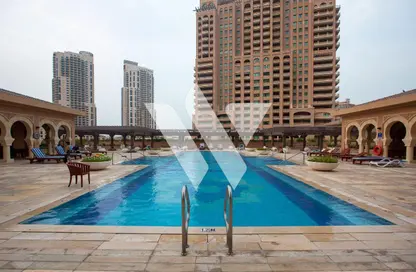 Apartment - 2 Bedrooms - 3 Bathrooms for sale in East Porto Drive - Porto Arabia - The Pearl Island - Doha