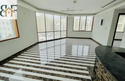 Apartment - 2 Bedrooms - 2 Bathrooms for rent in Al Mansoura - Al Mansoura - Doha