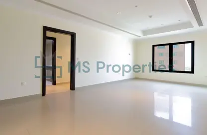 Apartment - 1 Bedroom - 2 Bathrooms for sale in East Porto Drive - Porto Arabia - The Pearl Island - Doha