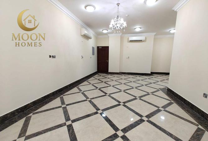 996927 - Property Image 2