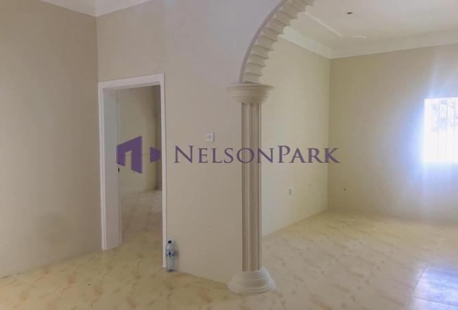 54101198 - Property Main Image