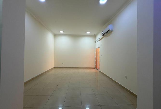 55922211 - Property Image 3