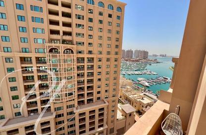 Apartment - 1 Bedroom - 2 Bathrooms for rent in Tower 18 - Porto Arabia - The Pearl Island - Doha