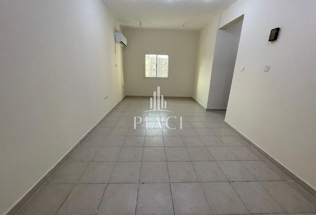 Available 2BHK UF in Mansoura Front Metro Station!
