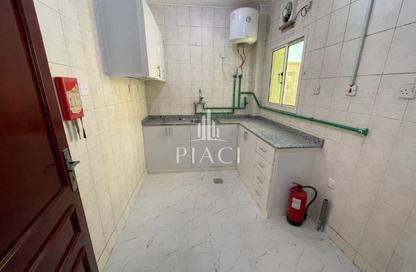 Apartment - 2 Bedrooms - 2 Bathrooms for rent in Al Mansoura - Al Mansoura - Doha