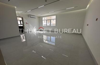 Apartment - 2 Bedrooms - 2 Bathrooms for rent in Fereej Kulaib - Doha