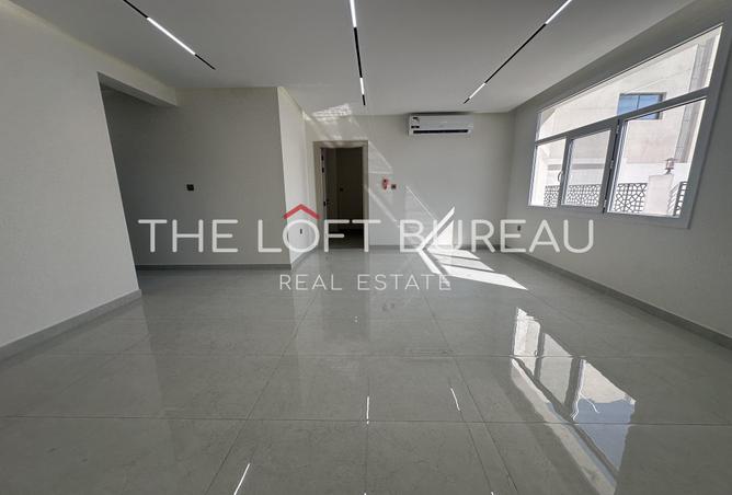 56826813 - Property Image 2