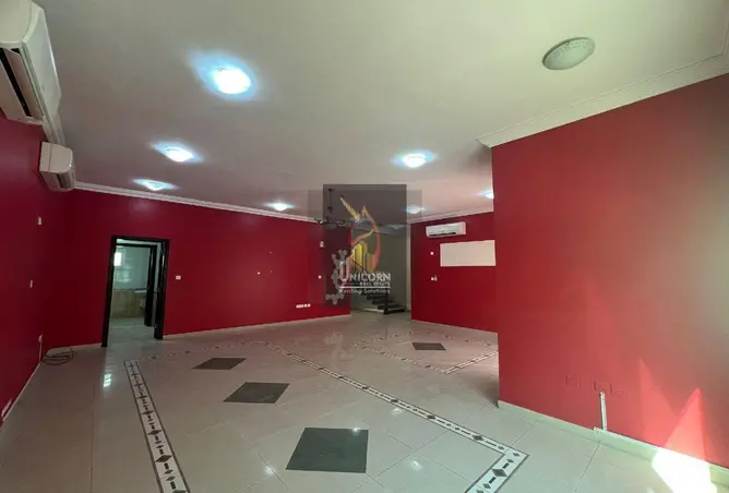 54928286 - صورة العقار 3