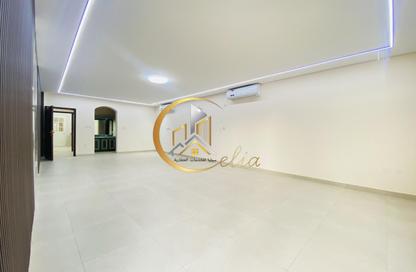 Villa - 5 - 6 for rent in Tadmur Street - Old Airport Road - Doha Villa - 5 - 6 for rent in Tadmur Street - Old Airport Road - Doha