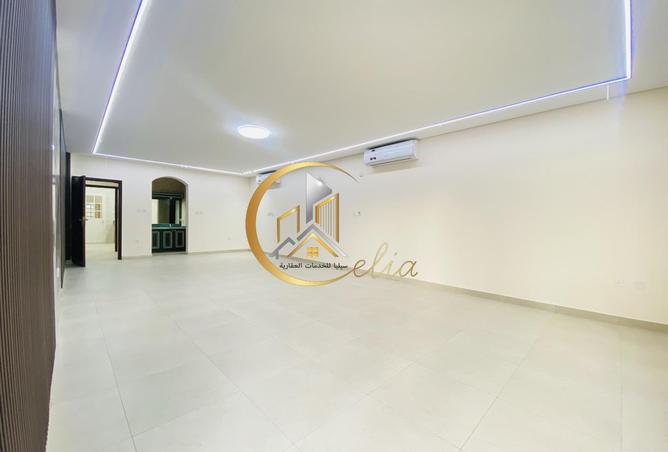 61900717 - Property Image 3