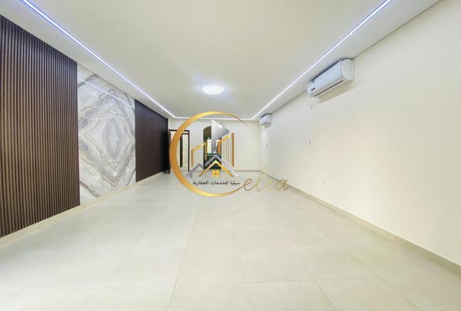 61900717 - Property Main Image