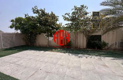 فيلا - 5 غرف نوم - 6 حمامات للايجار في فلل واست باي لاغون - وست باي لاجون - بحيرة وست لاجون - الدوحة
