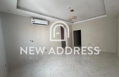 Apartment - 2 Bedrooms - 2 Bathrooms for rent in Old Airport Road - Doha