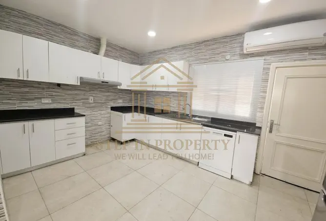 64473754 - Property Image 3