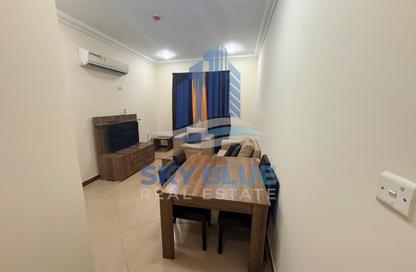 Apartment - 1 Bedroom - 1 Bathroom for rent in Umm Ghuwailina 4 - Umm Ghuwailina - Doha