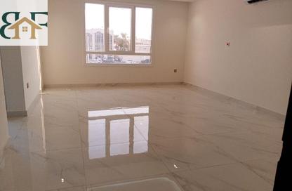 Apartment - 2 - 2 for rent in Al Mansoura - Doha Apartment - 2 - 2 for rent in Al Mansoura - Doha