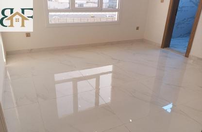 Apartment - 2 - 2 for rent in Al Mansoura - Doha
