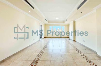Apartment - 2 Bedrooms - 3 Bathrooms for sale in West Porto Drive - Porto Arabia - The Pearl Island - Doha