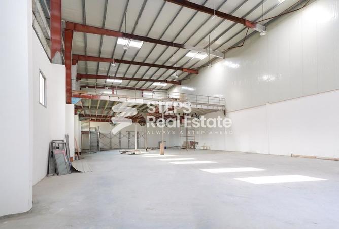 61786328 - Property Image 2