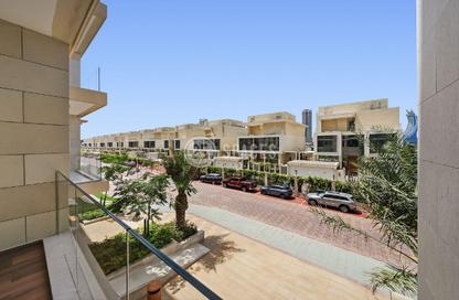 Apartment - 2 - 4 for sale in Crystal Residence - Gewan Island - The Pearl Island - Doha