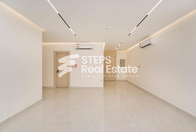 56723142 - Property Main Image